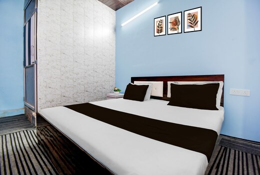 Hotel O Aashirwad Banquet And Restaurant Mohan Road