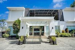 Capital O 94619 Bunda Hotel, Bukittinggi