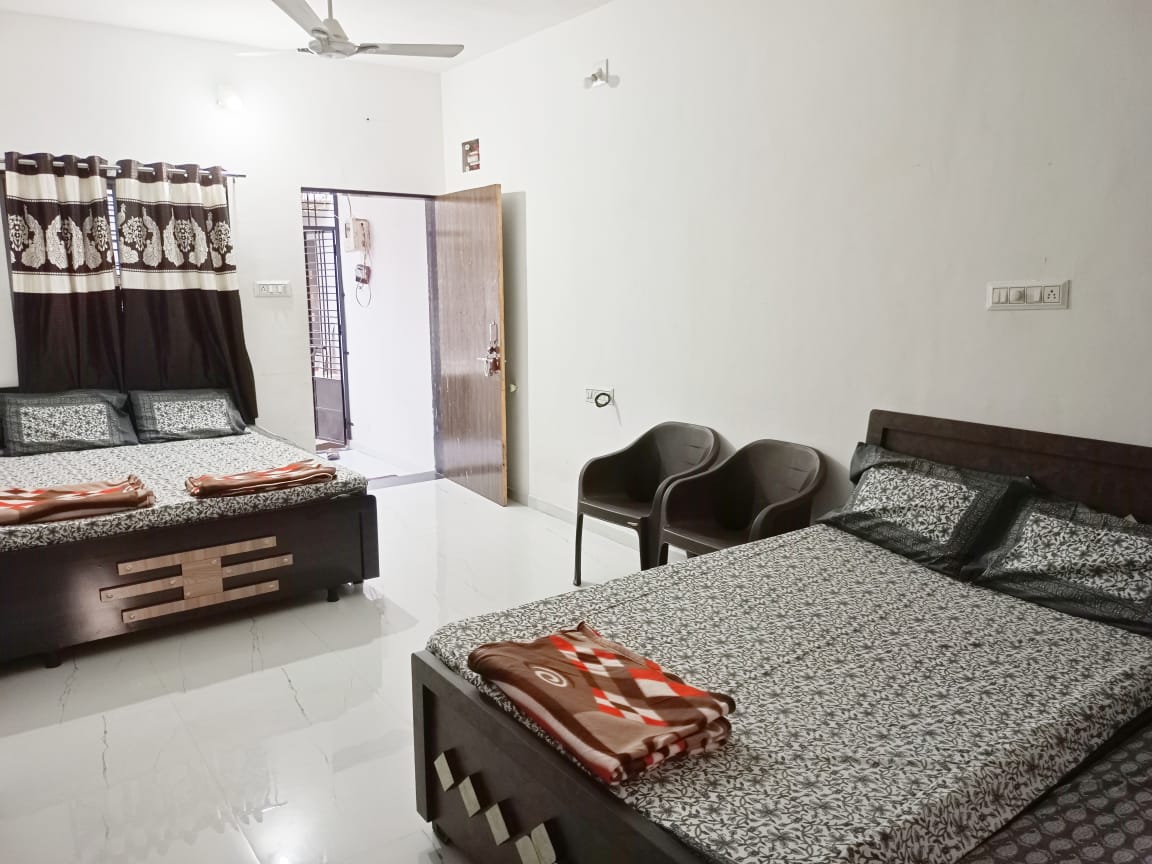 Ekta Homestay - Tap to explore photos