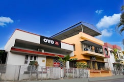 SPOT ON The Orchid Residency, Kolkata