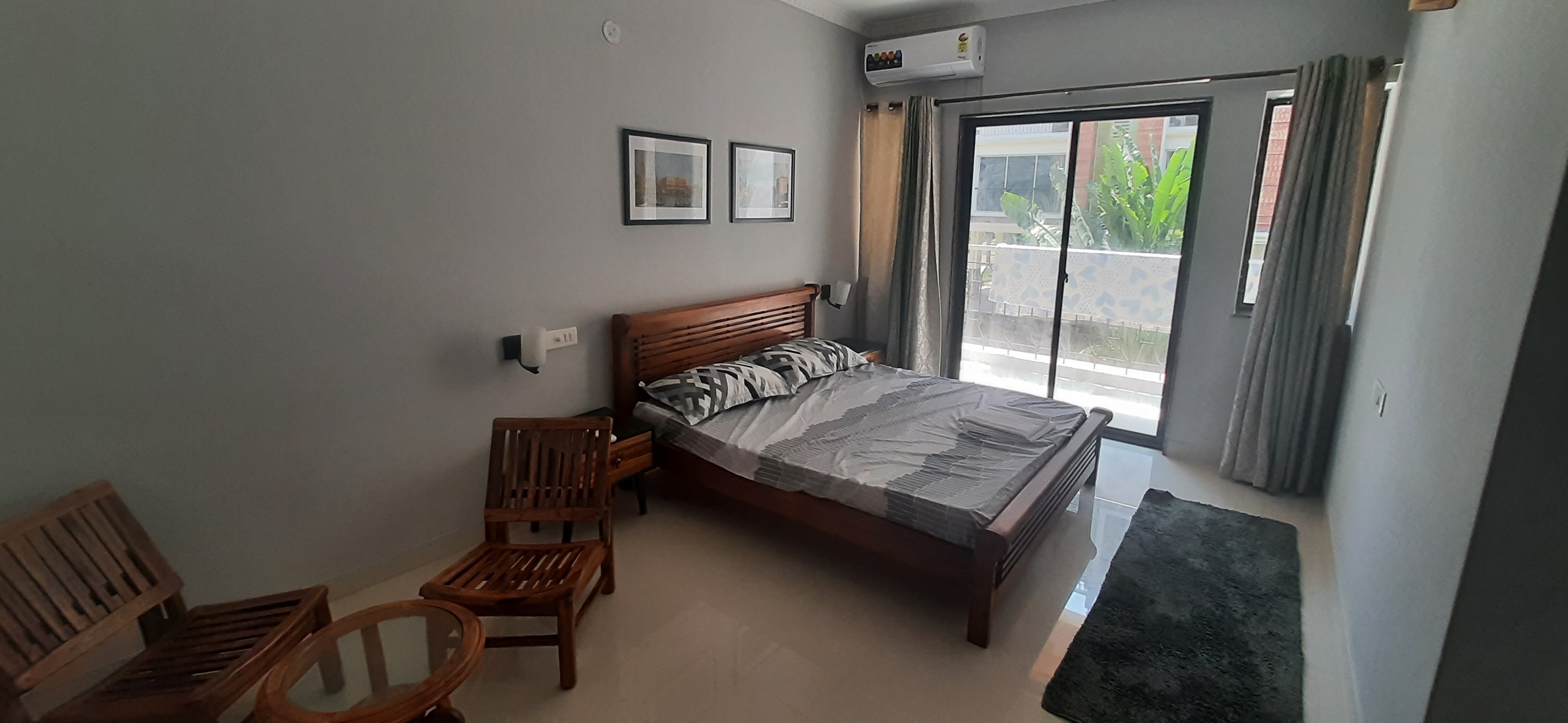Baggend - 1 bhk apartment close to Candolim Beach - Tap to explore photos