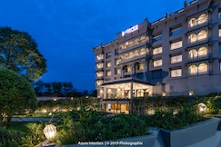 Clarks Inn Suites Raipur, Raipur, Chhattisgarh