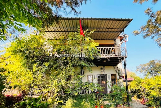 Cozy 1 bhk Close to Bhimtal Lake | Oakwood
