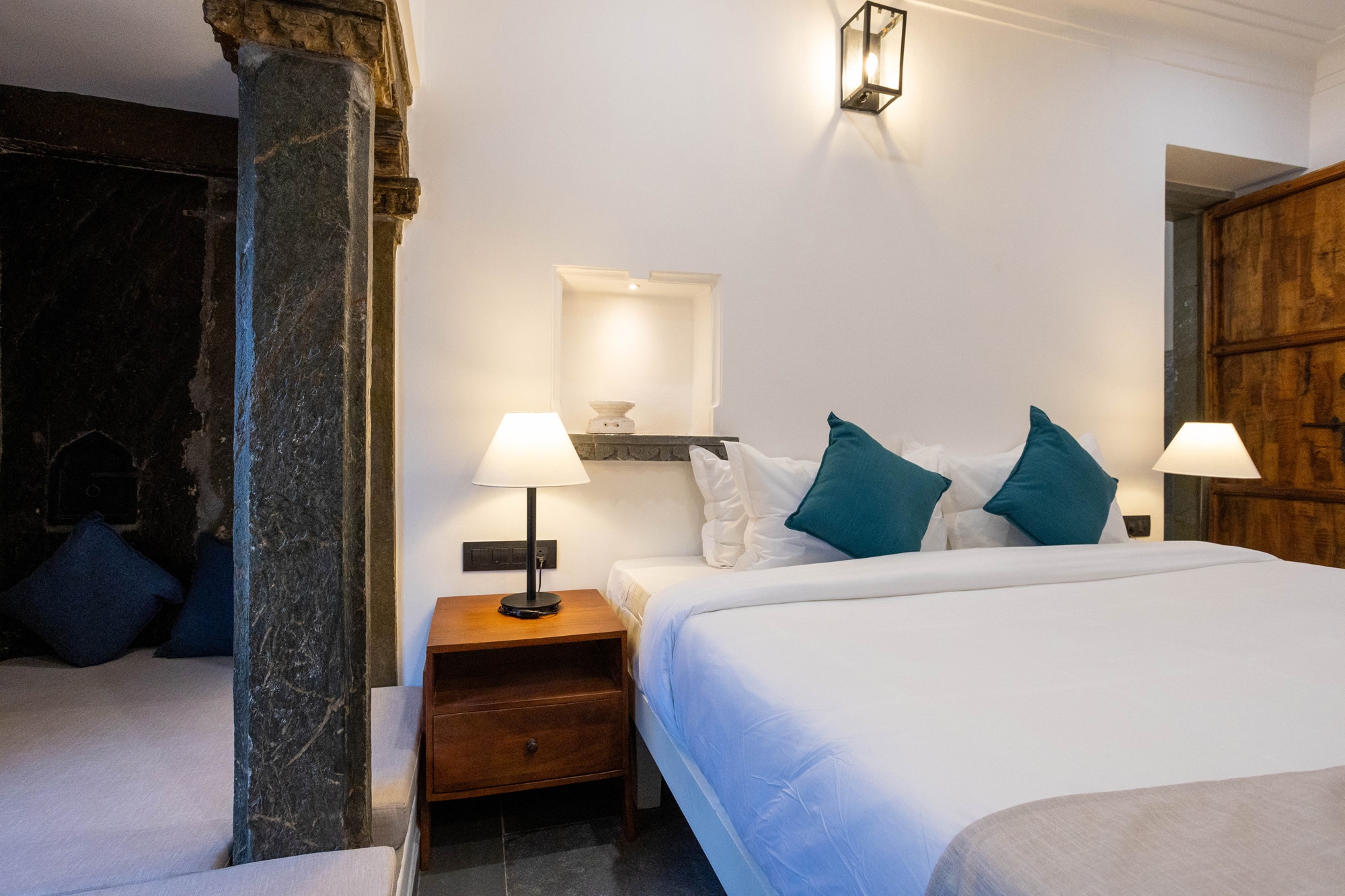 Madri Retreat - Heritage Boutique Hotel with Pool - Tap to explore photos