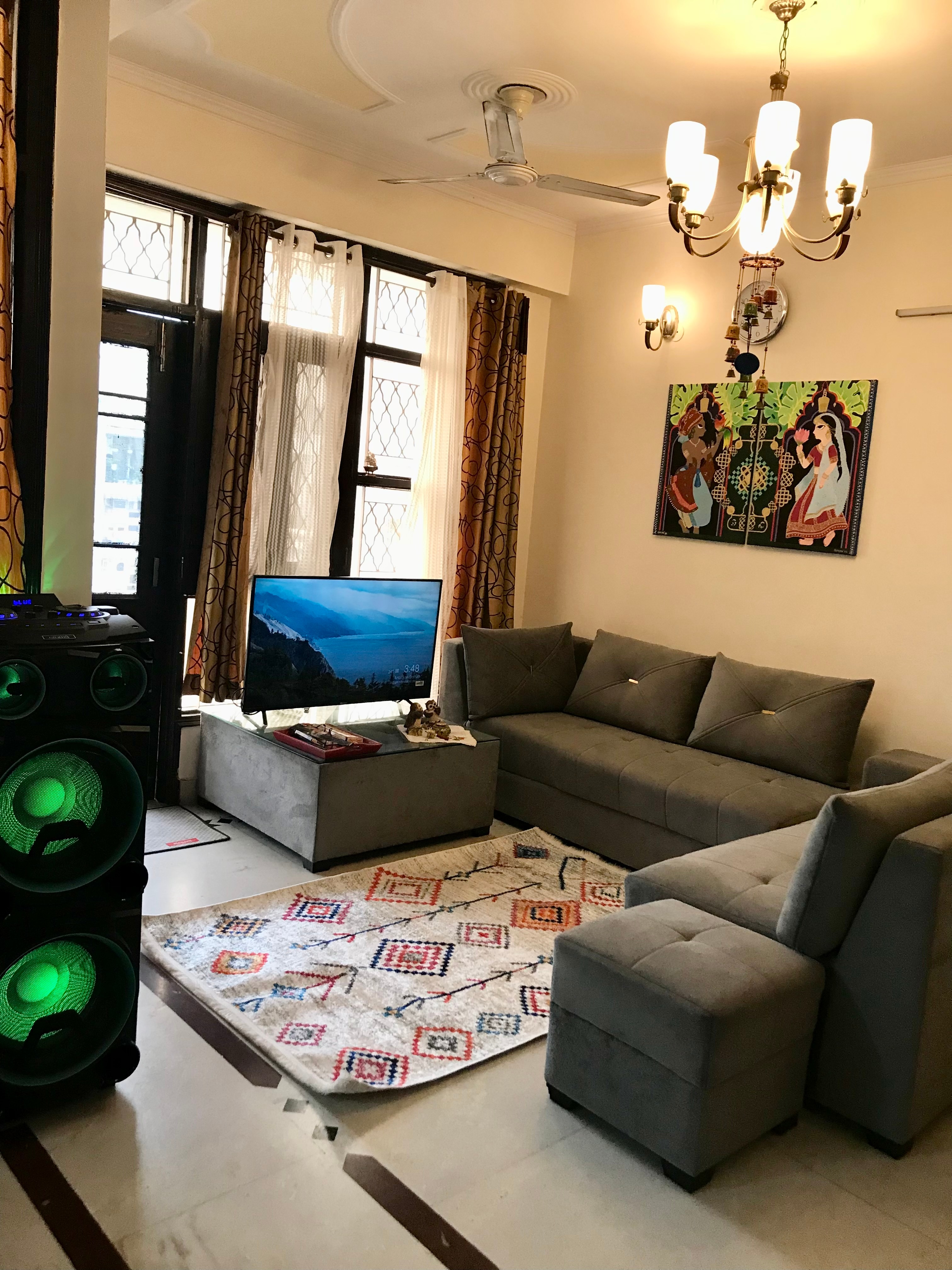 Holistic India Cloud 9 Apartment - Tap to explore photos