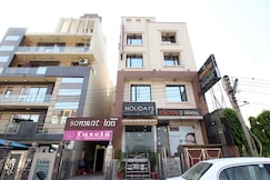 Hotel Samrat Inn, Delhi