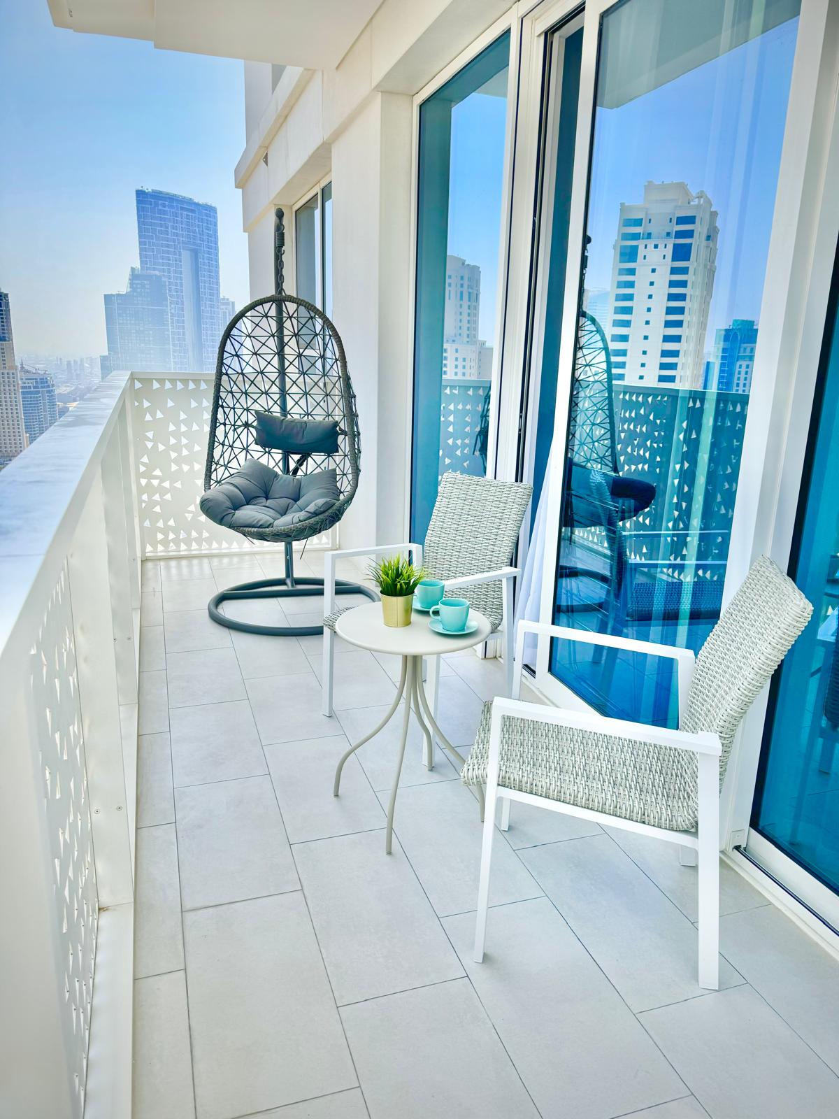 HAPPY SEASON La Vie Residences - Tap to explore photos