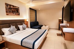 Royal Regal- Rooms and Suites, Gwalior
