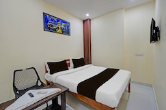 Hotel O Moonlight Luxury Rooms, Karimnagar