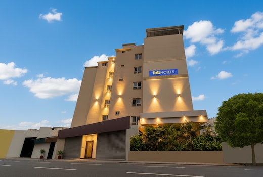 FabHotel Arastu Plaza - Nr Nampally Railway Station