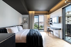 The Modernist Athens, Athens