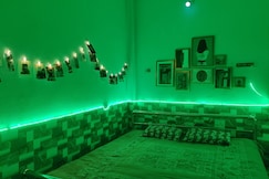 Risabya Homestay, Malda