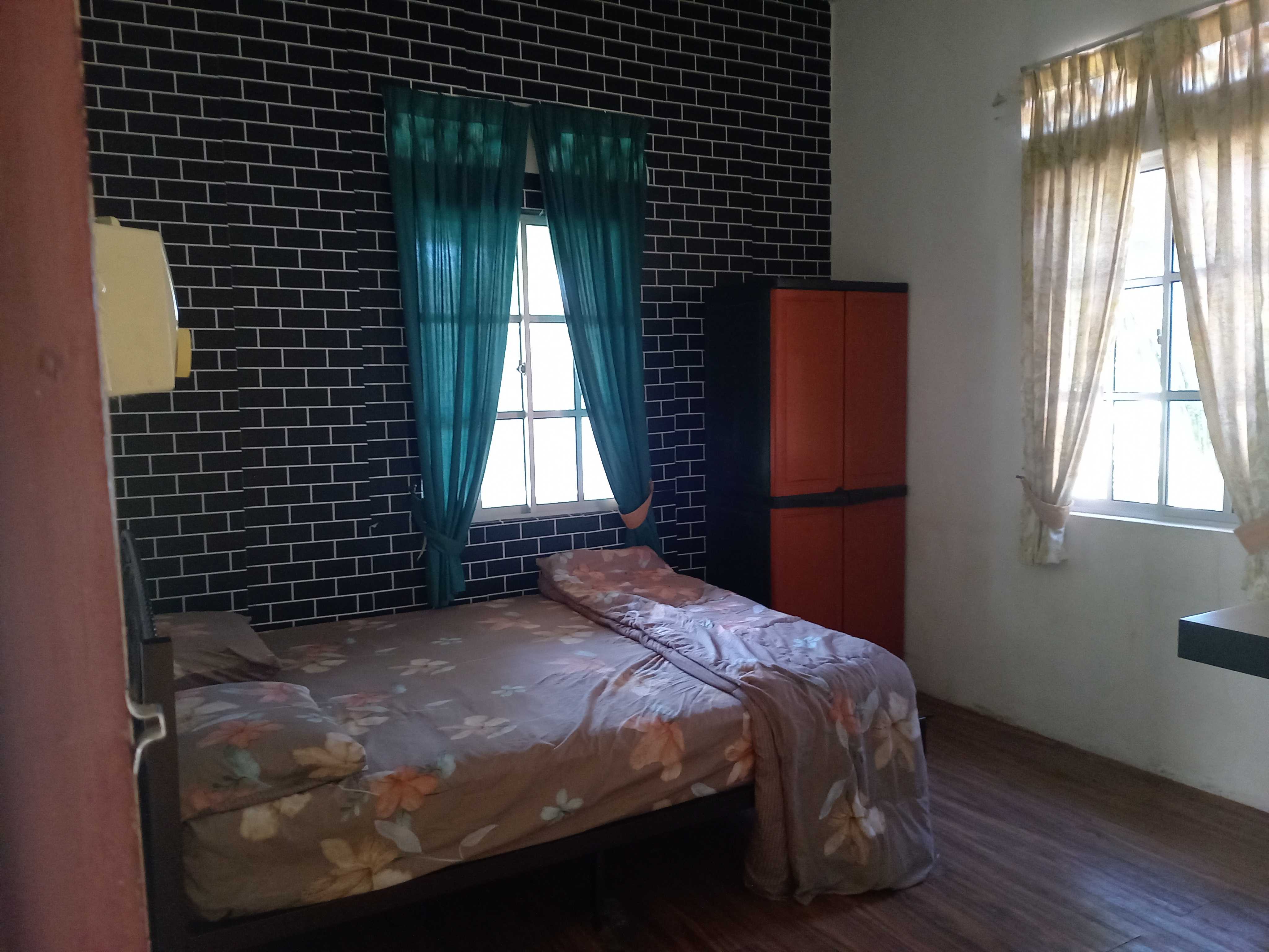 OYO Home 90990 Sri Tempurung Homestay - Tap to explore photos