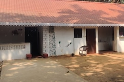 Oceanic Knights Hostel, Goa