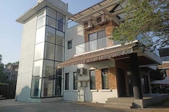 Coastal Heaven 4 BHK Luxury Pool Villa Khandala, Lonavala