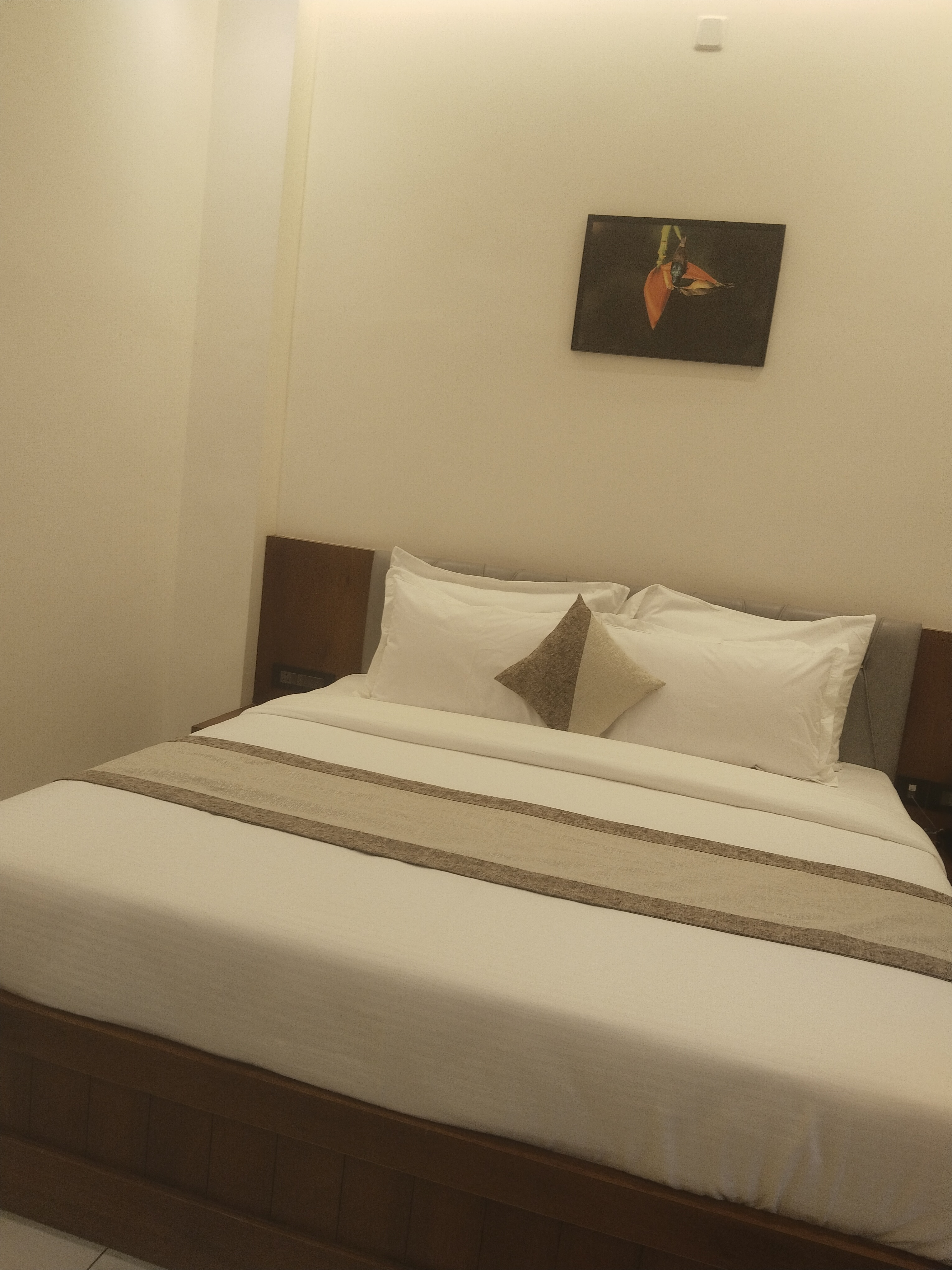 Parivar residency - Tap to explore photos