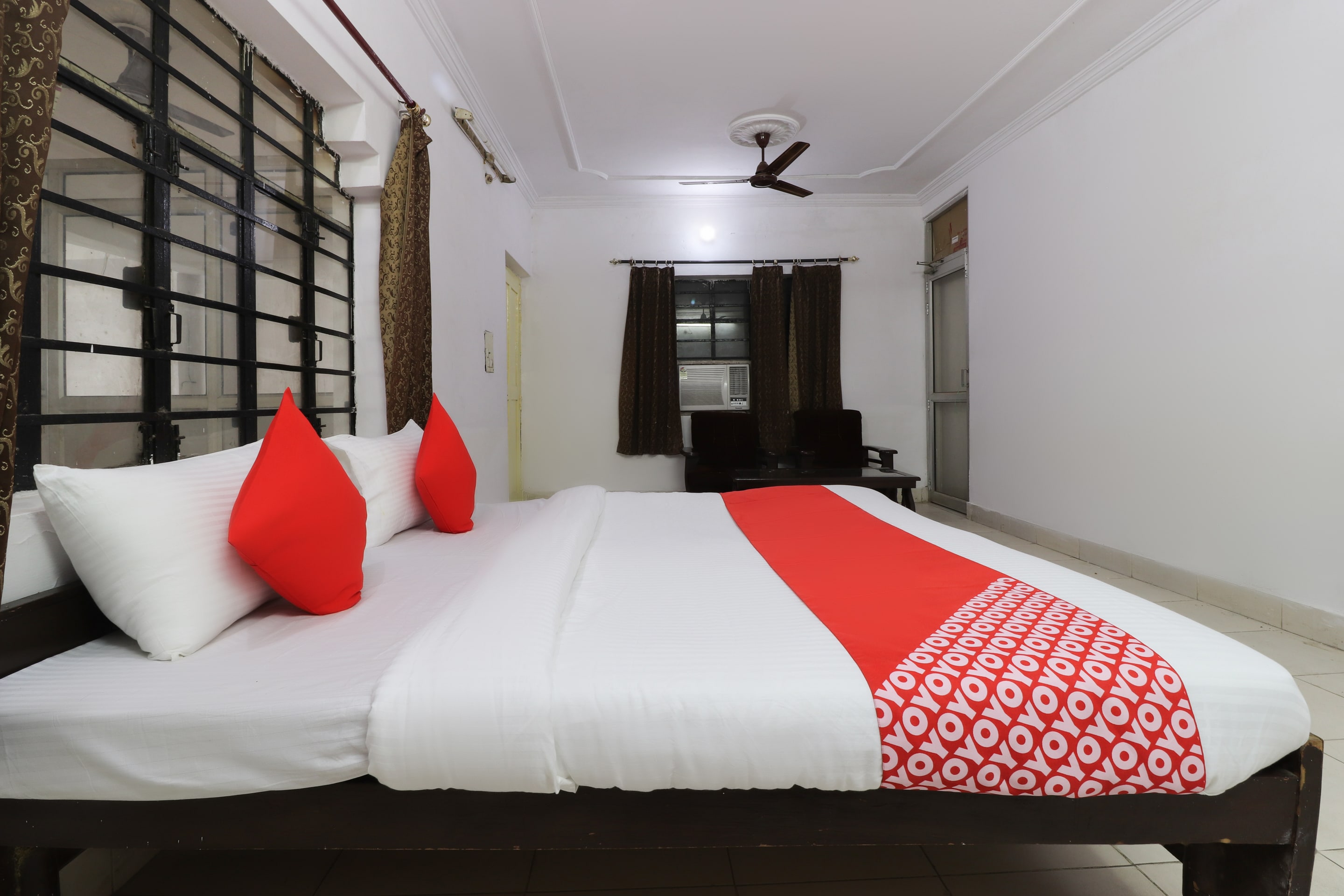 Hotel O Shri Tirupati - Tap to explore photos