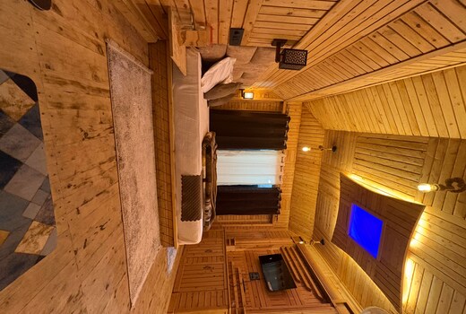 The wood inn Homestay