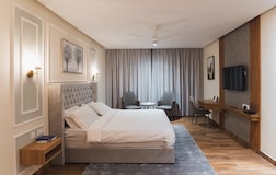 Premium Suite