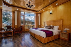 Himalayan Rose, Manali