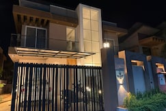 The Hideout Villa, Lonavala
