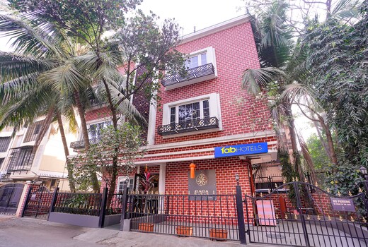 FabHotel Mumbai Corporate rooms JB Nagar - Nr. Airport