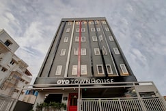 Townhouse Siri Residency, Bangalore