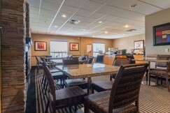 Best Western Plus South Edmonton Inn & Suites, Hanna, Alberta