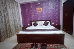 Zen Crest   Charming 1BHK Retreat by the Hills, Kasauli