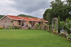 Umber Tree - A Nature Side Heaven Resort, Udaipur