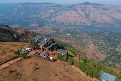 SaffronStays Cowboy Castle, Mahabaleshwar