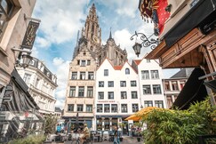 Charming 12 Person Apartment, Antwerp
