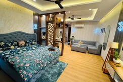 CloudSTAYNOIDA, Greater Noida