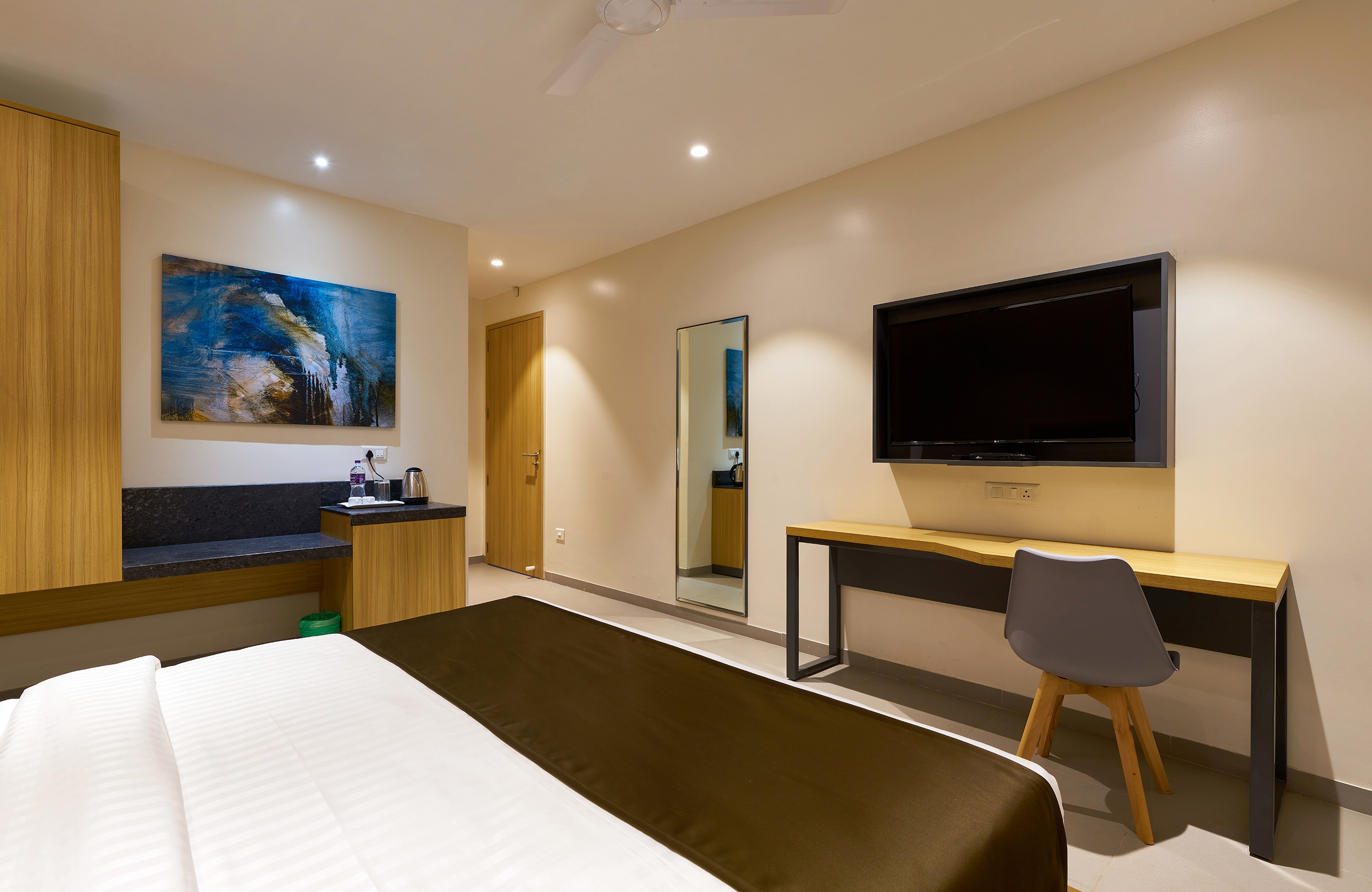 Hotel Elite Inn 5