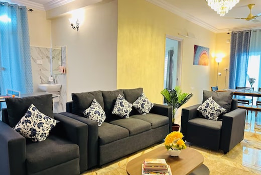 Evara Grand Hitec: Luxury 3BHK Apt Near HitecCity