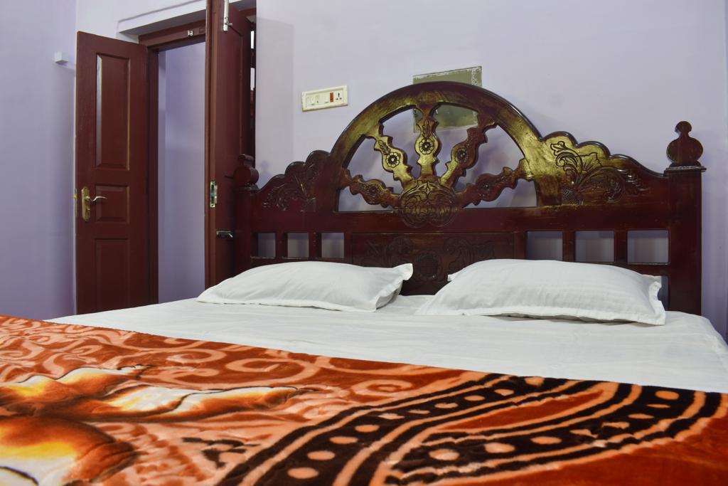 Coffee Creek Homestay - Tap to explore photos