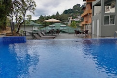 Hotel Travellers Nest Kandy, Kandy