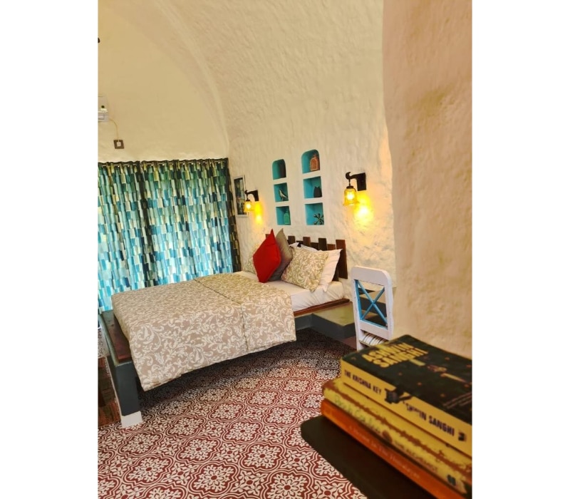 Aphrodite Homestay - Tap to explore photos