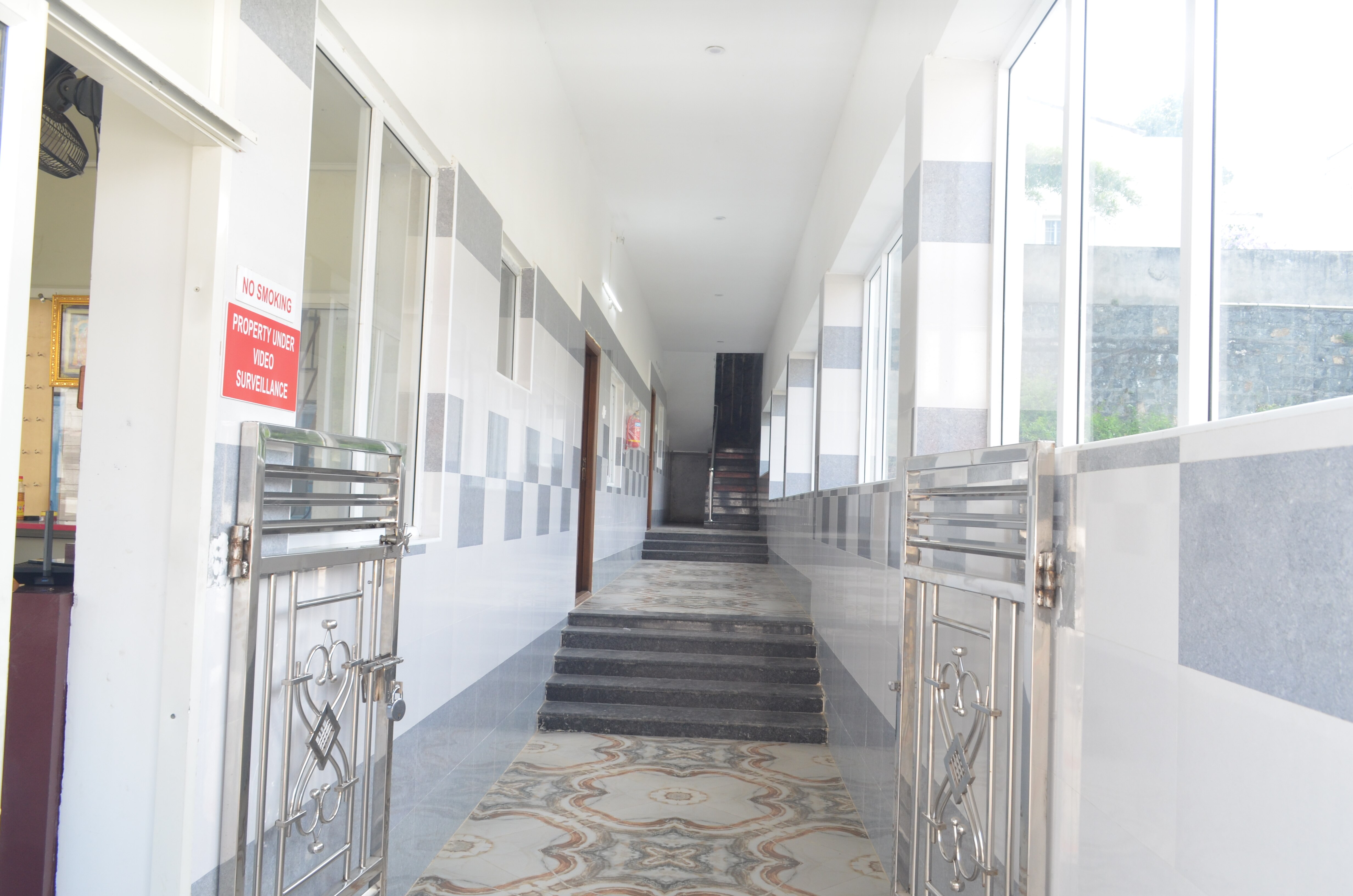 Grand INN Homestay - Tap to explore photos
