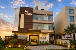 Taj Heights, Agra