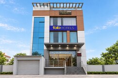 FabHotel Gayathri Comforts, Bangalore