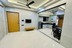 Surat home stay, Surat