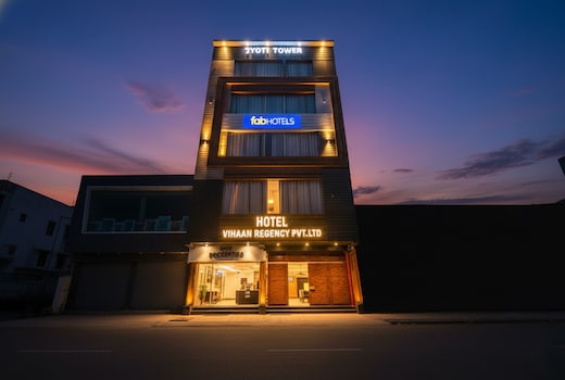 FabHotel Vihaan Regency