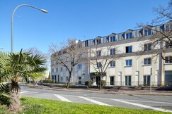 B&B HOTEL Saint-Maur Créteil, 