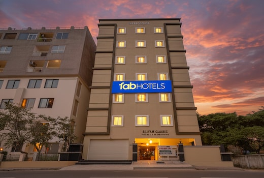 FabHotel Honey Grand