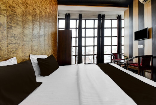 Super HOTEL O TRIVENI