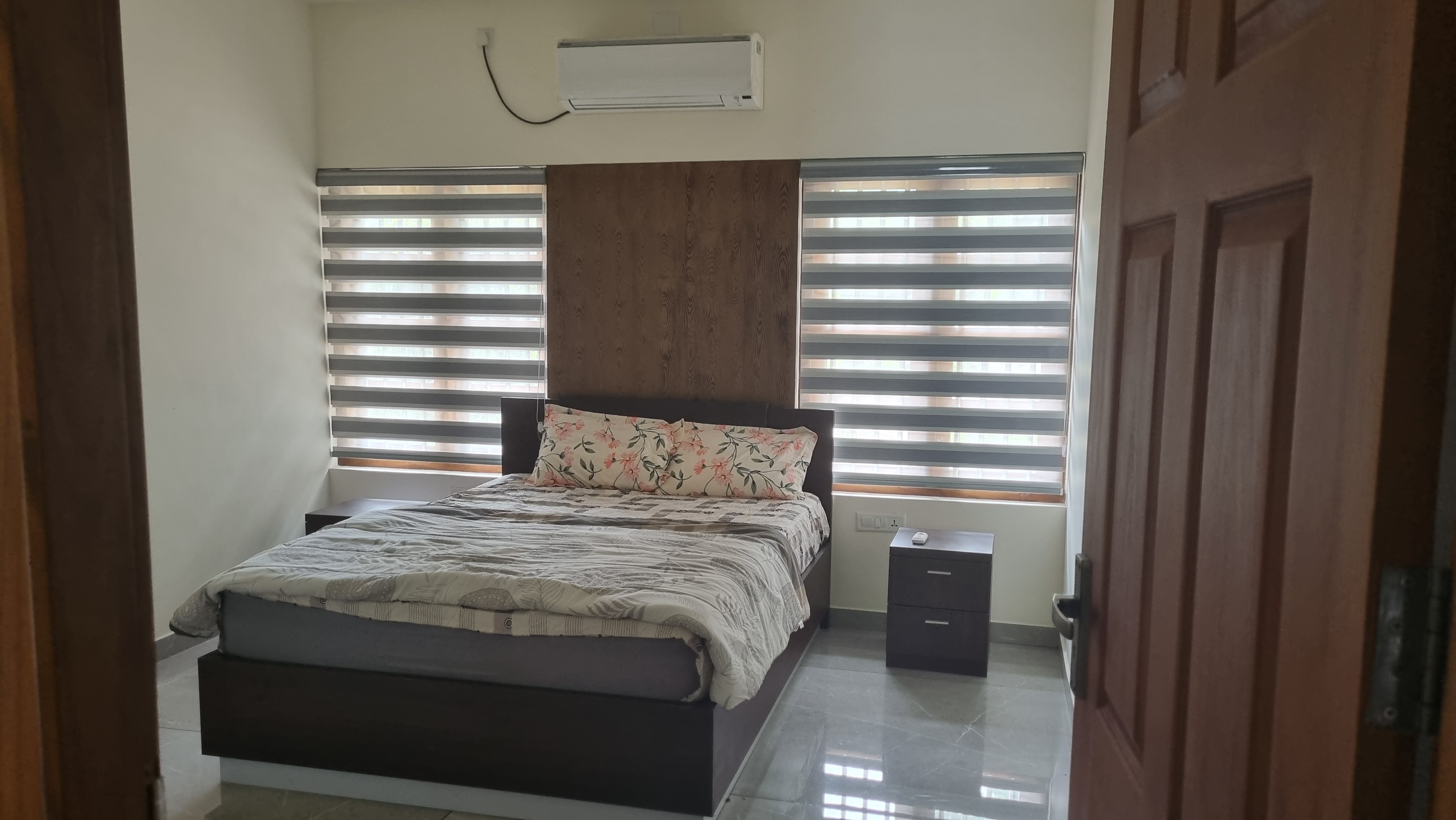 Sunny Homestay - Tap to explore photos