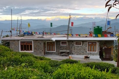 The Cherry Blossom Homestay By StayApart, Darjeeling