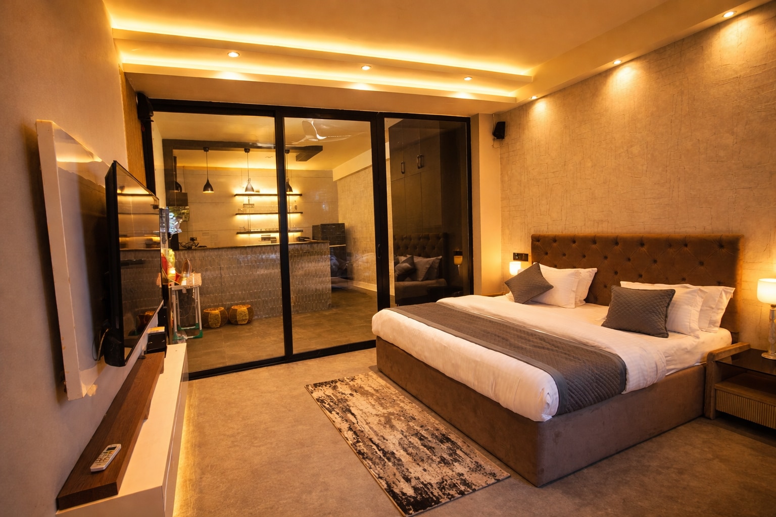Curated visual reference: Gallery Detail: The Luxury Penthouse Igi Airport Delhi 𝗕𝗢𝗢𝗞 Delhi Apartment