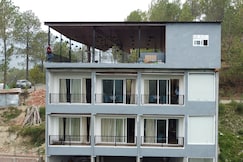 Oak Mounts, Herakhan